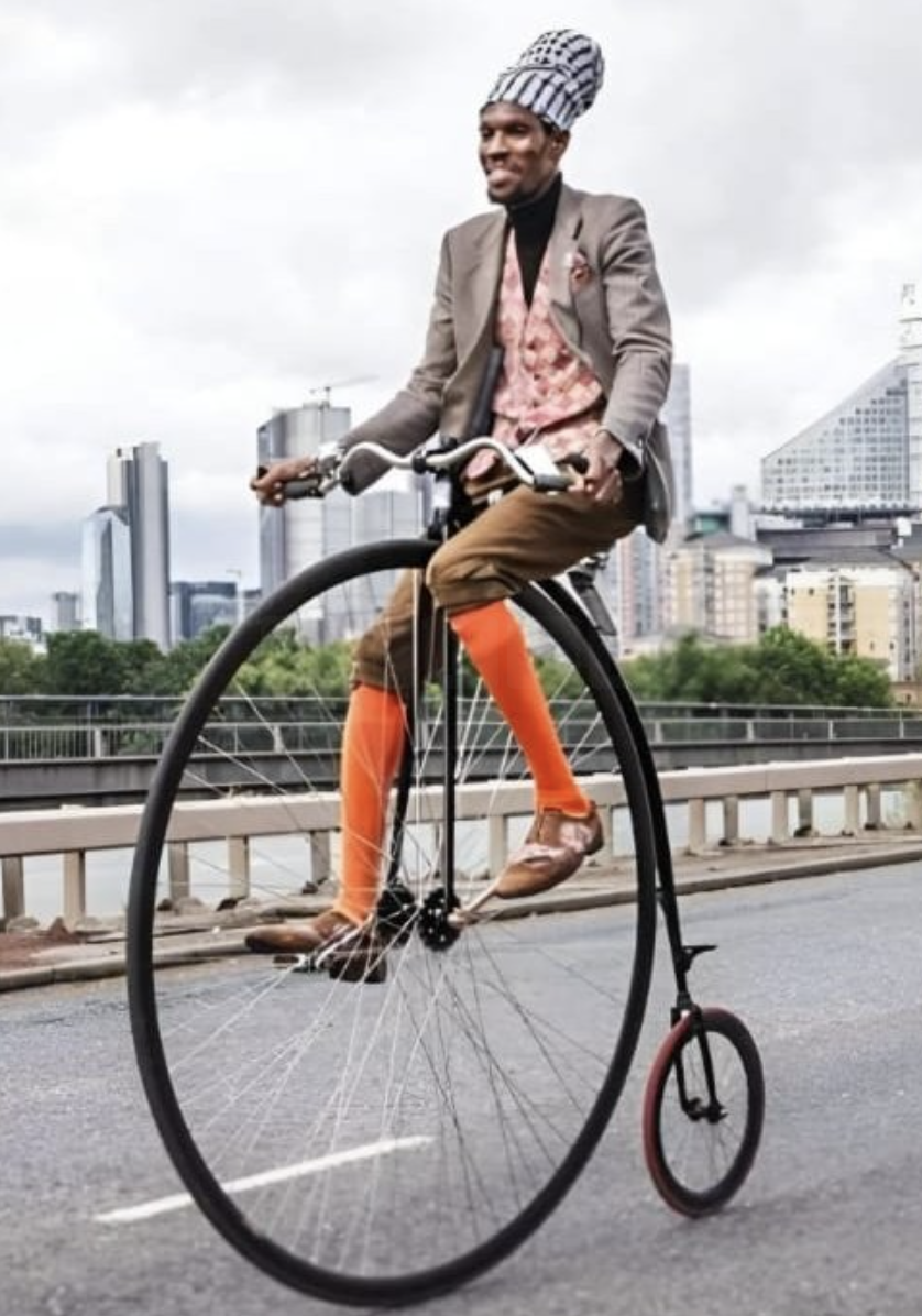 Stolen Penny Farthing Bike Sparks Outrage in Streatham %sep% UKNIP - UK News in Pictures